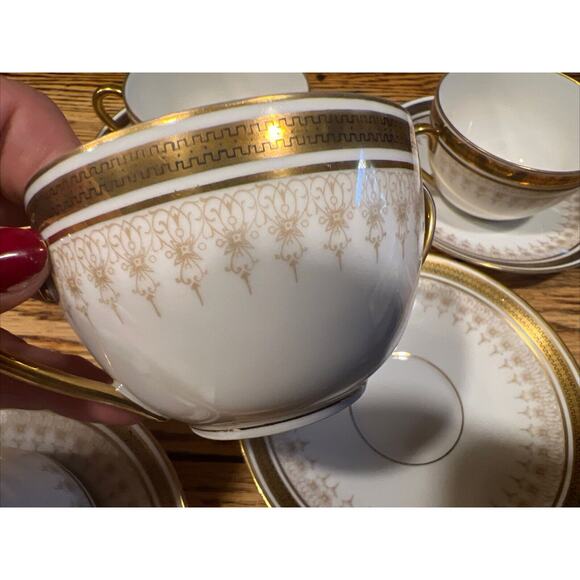 10 PIECE SET Imperial China GOLD Cream Soup Bouillon Cups +Saucers GREEN LION EX - Picture 6 of 9